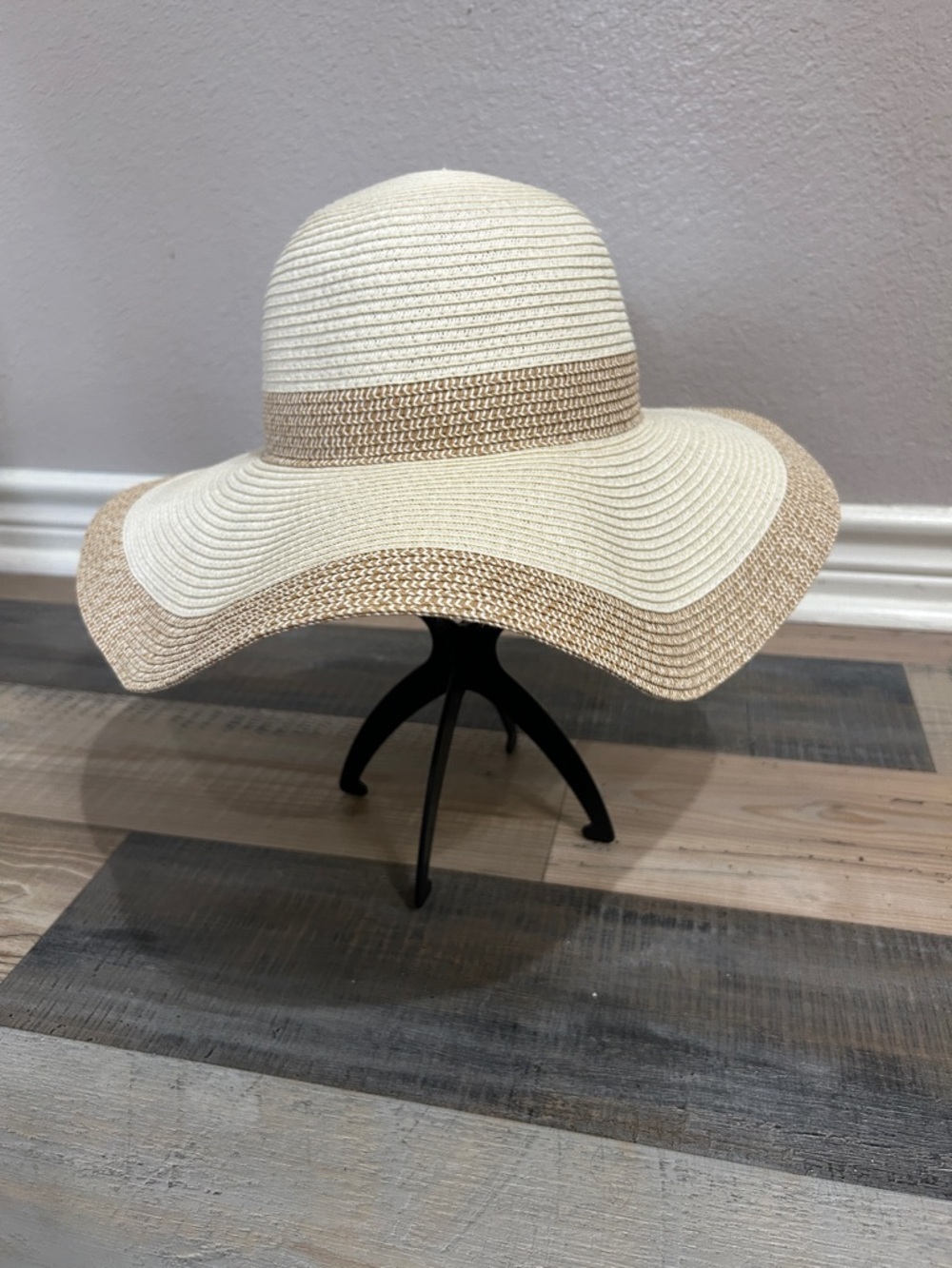 Strand Women’s Wide Brim Straw Sun Hat in Cream and Tan One Size Summer Vacation